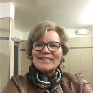 Meet your Posher, Helga